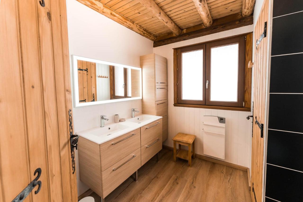 Le Bois Des Neiges Charmant Chalet Authentique A 5 Mn De Gerardmer クソンリュプト・ロンジュメール エクステリア 写真