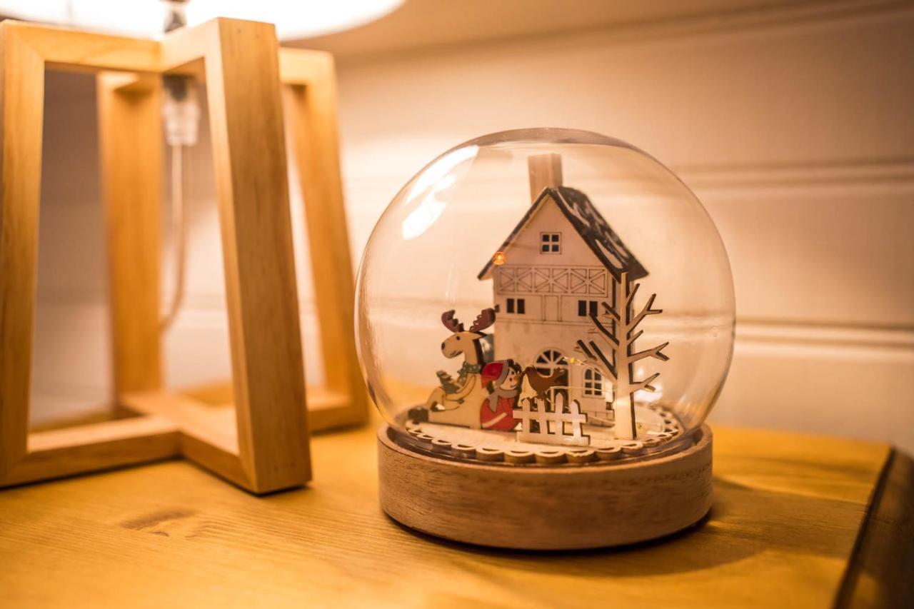 Le Bois Des Neiges Charmant Chalet Authentique A 5 Mn De Gerardmer クソンリュプト・ロンジュメール エクステリア 写真